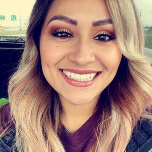 Meet your Posher, Christine